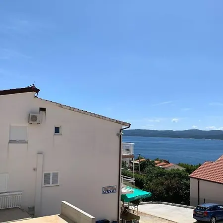 1 With Pool And Amazing Sea View 아파트