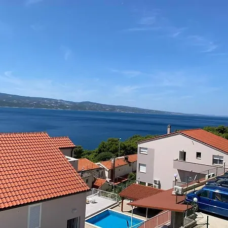 1 With Pool And Amazing Sea View *